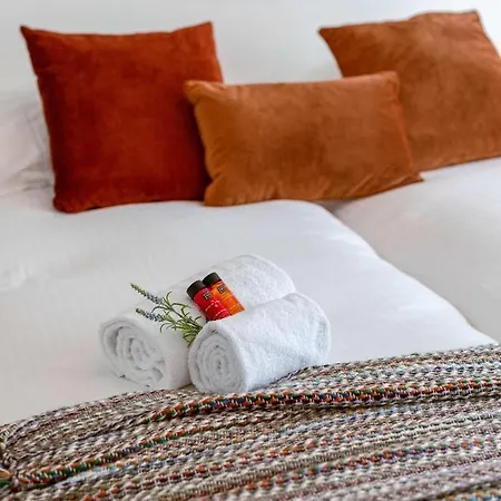 Beautifully Renovated Holiday Home In A Top Location Near The Sea And The Beach Holiday home *